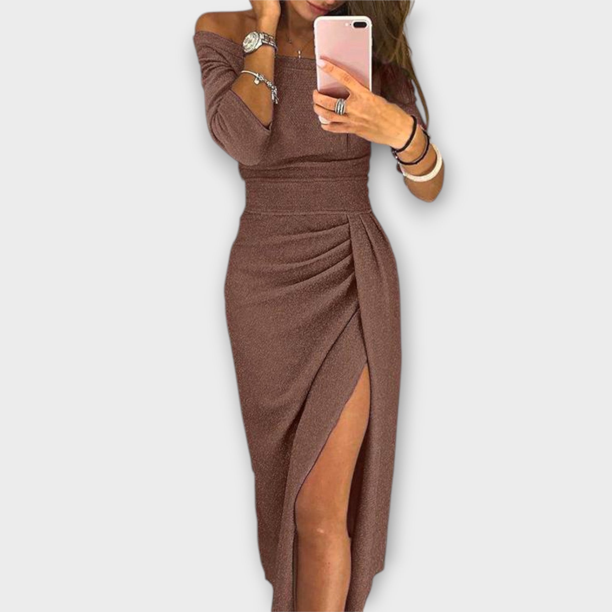 Lena – Elegantiška suknelė su atidengtais pečiais