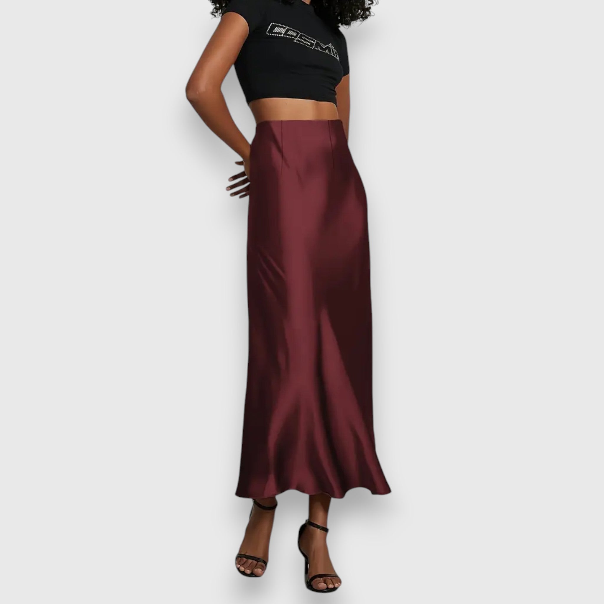 Amira – Elegantiška suknelė