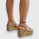 Mia – Vintage platforminiai sandalai