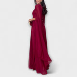 Mabel - Elegantiškos maxi suknelės su apsiaustu ir aukštu įpjovimu