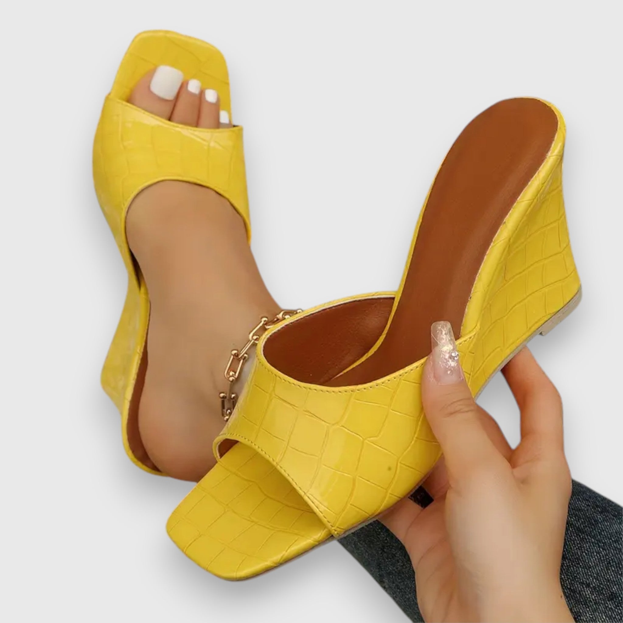 Jasmin – Platforminiai sandalai