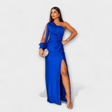 Julie – Elegantiškos suknelės su rafinuotumu