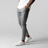 Tomáš – Vyriškos Slim-Fit Chino Kelnės – Elegantiškos Darbo ir Laisvalaikio Kelnės su Moderniu Dizainu